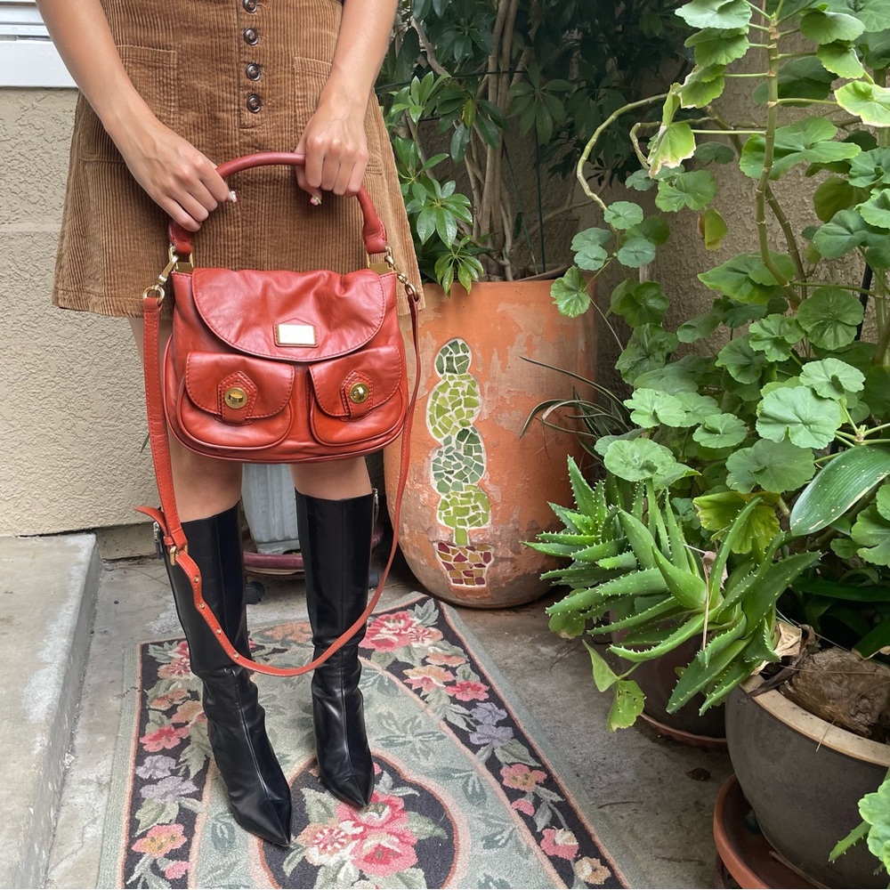 Vintage reddish brown Marc by Marc Jacobs smooth leather crossbody bag